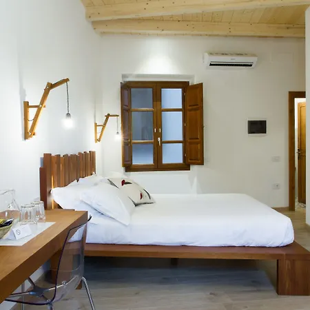 Art Guest House-2