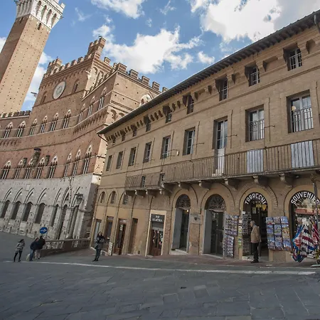 Palazzo Del Papa-3