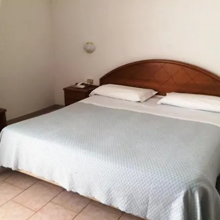 Hotel Eden-3