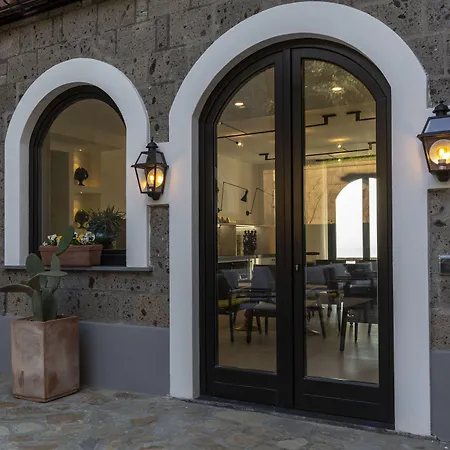 Maison Bon Bon-3