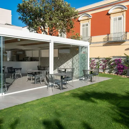 Insula Boutique Hotel-2