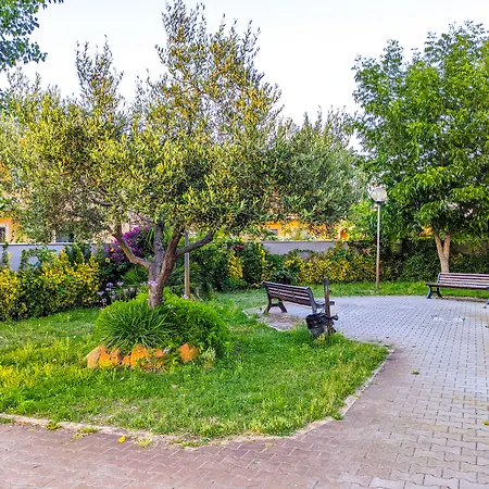 Isa Residence Fiumicino Airport-3