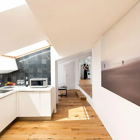 Re Dionisio Luxury Suites-2