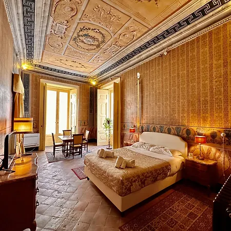 Casa Santangelo Suites - Historical Residence-3