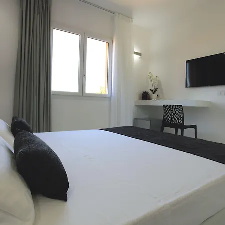 Double A Luxury Room-3