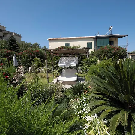 Residence O'Sole Mio Pompei-3