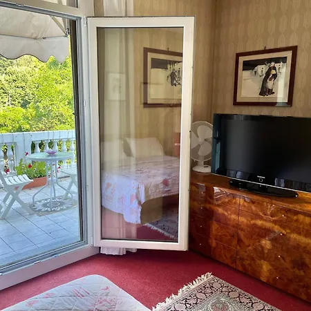 B&B Villa Adriana Varese - Camere E Appartamenti-2