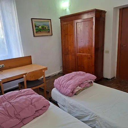 Bed In Siena-3