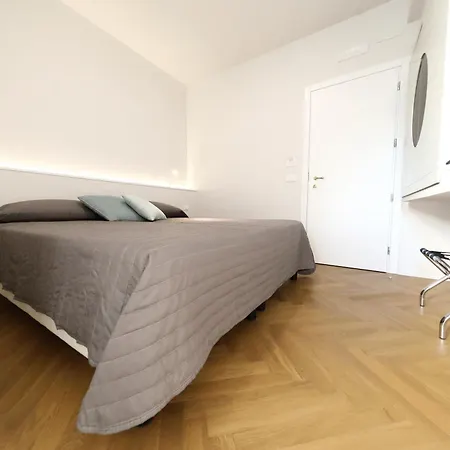 Oblo Apartment-2