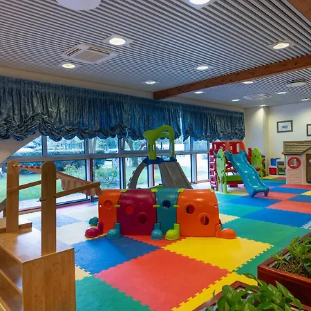 Aparthotel Holiday-2