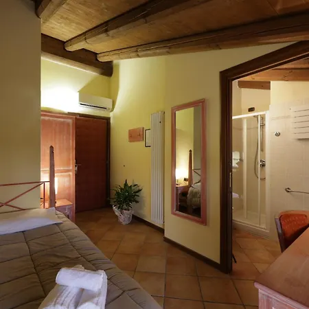 Hotel Locanda Dell'Oca Bianca-2