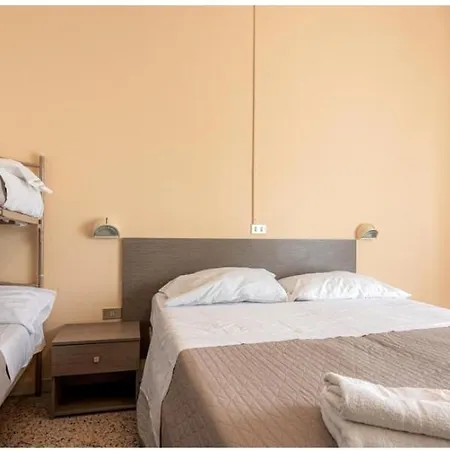 Hotel Britta-3