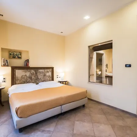 Vogue Hotel Arezzo-2