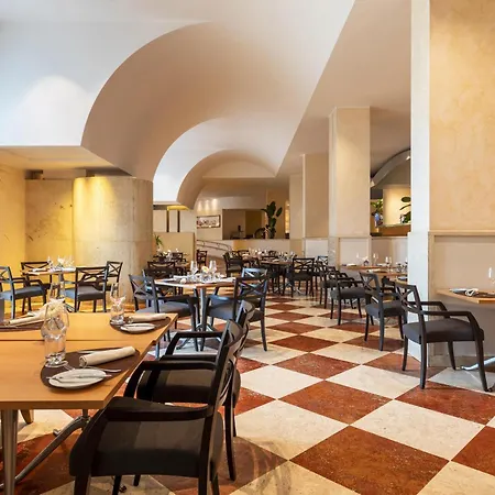 Hilton Rome Airport-2
