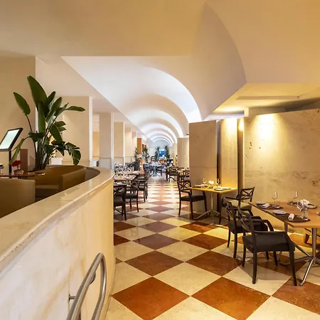 Hilton Rome Airport-3