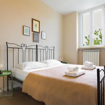 Desenzano Uptown Suites By Wonderful Italy-2