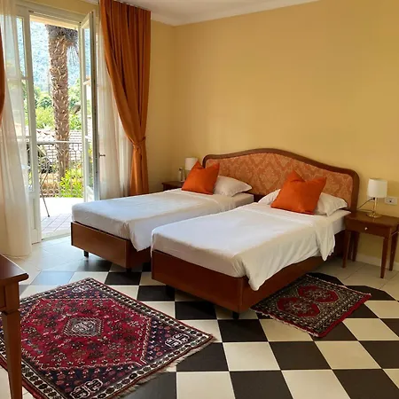 Hotel Villa Delle Palme-2