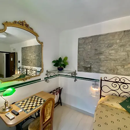 Giovanni Rooms Manarola-3