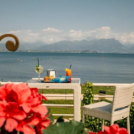 Hotel Aquila D'Oro Desenzano-3