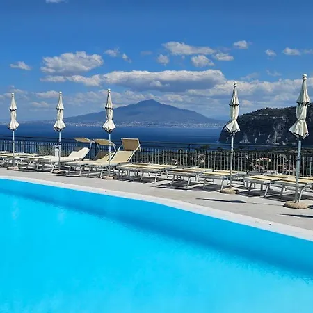 Hotel Cristina-2