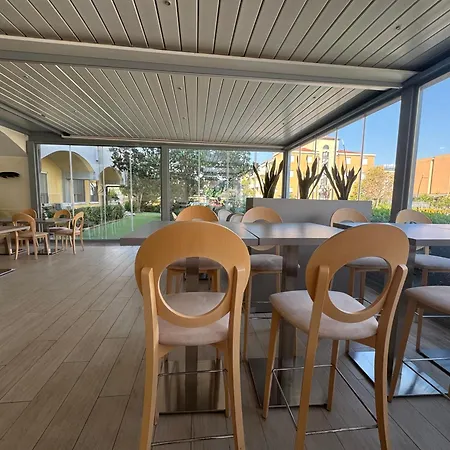 Hotel Acquario-2