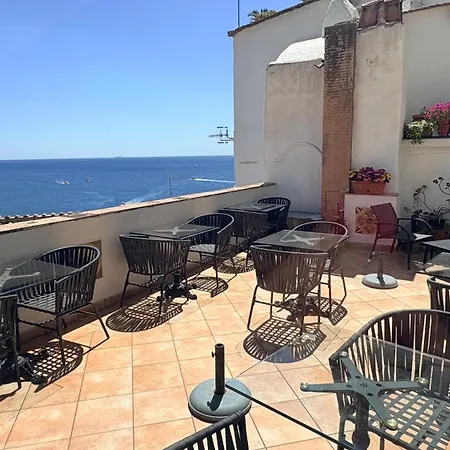 Hotel Croce Di Amalfi-3
