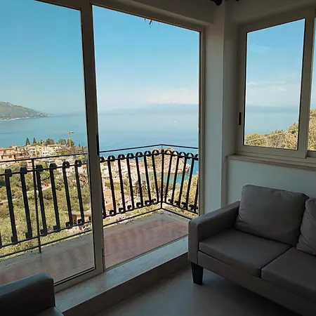 Residence Terra Rossa Taormina-2