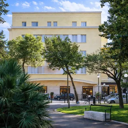 Phi Hotel Ambra-2