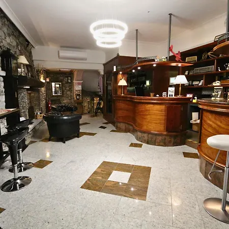 Hotel Saini With Air Conditioning-2