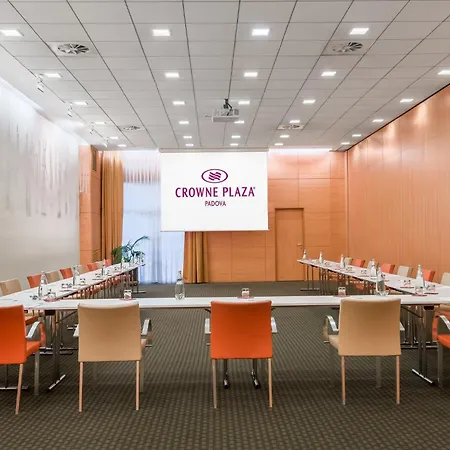 Crowne Plaza Padova By Ihg-3