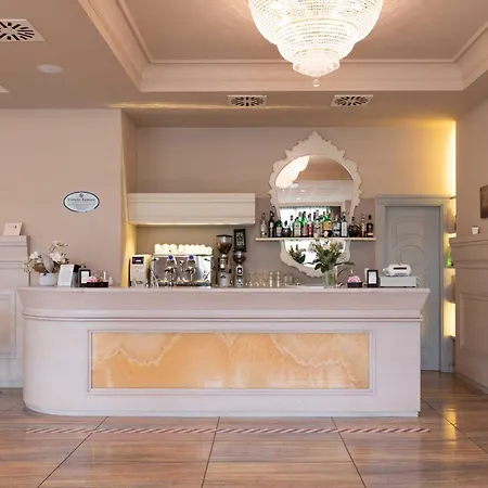 Grand Hotel Forlì-3