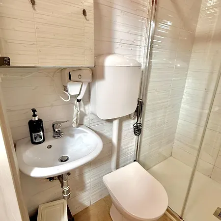 Crown Guest House-2
