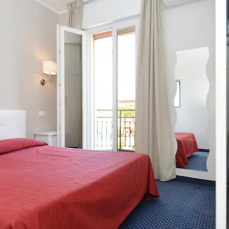 Ute Hotel-2