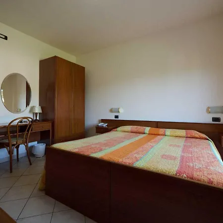 Albergo Shine-2