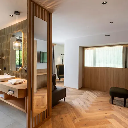 Hotel Gampen-3