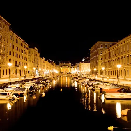 Piazza Grande City Residence-3