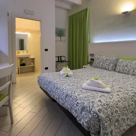 Belsorrisovarese - Rooms & Apartments - Private Parking - Reservation Required-2