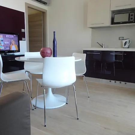 Bio Suites Pacinotti-2