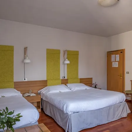 Hotel Colomba-3