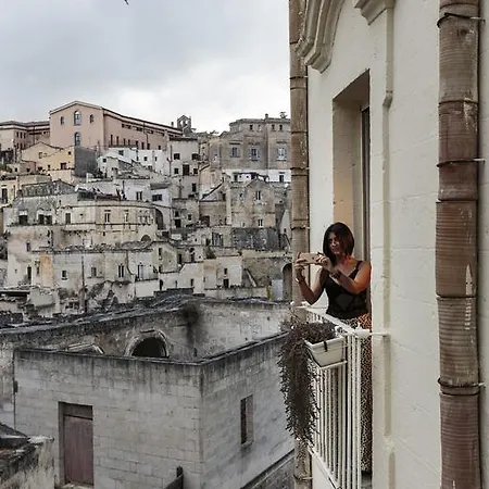 Alla dimora di Chiara Suite&Rooms-2