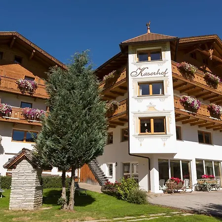 Hotel Kaserhof-2
