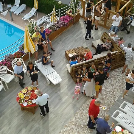 Hotel Gardenia-2