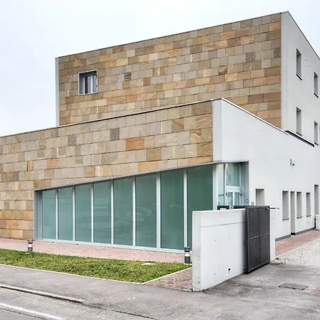 Casa Lucia Valentini Terrani-2