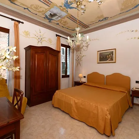 Hotel Iris Venice-2