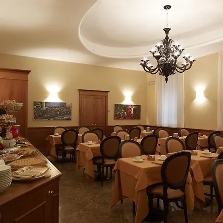 Hotel Moderno-3