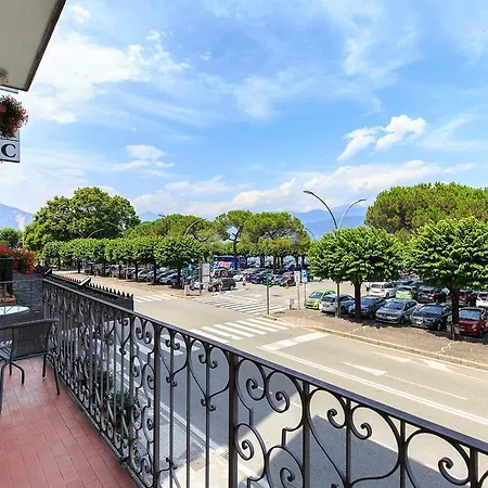 La Promenade By Impero House-2
