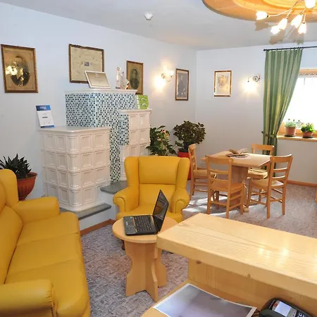 Hotel Valeria-3