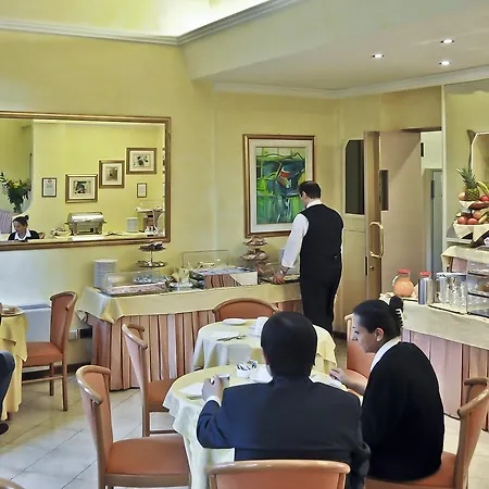 Hotel Lloyd-2