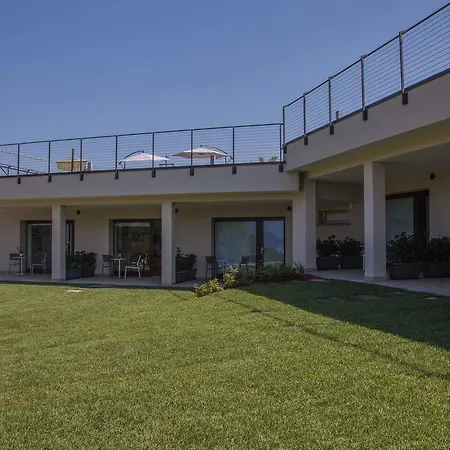 Villa La Rosa B&B-3