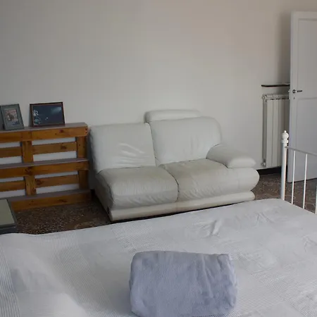 B&B Al Fronte Del Porto-3